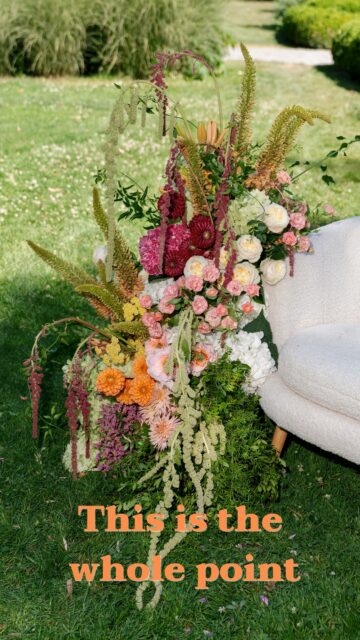 Read that again and let it sink in.. 🧡

📸 @talesbytessa.photo 
🌸 @arima_styling